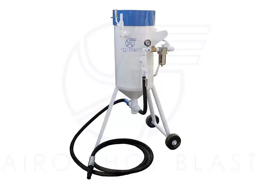 Portable Sand Blasting Machine view 4