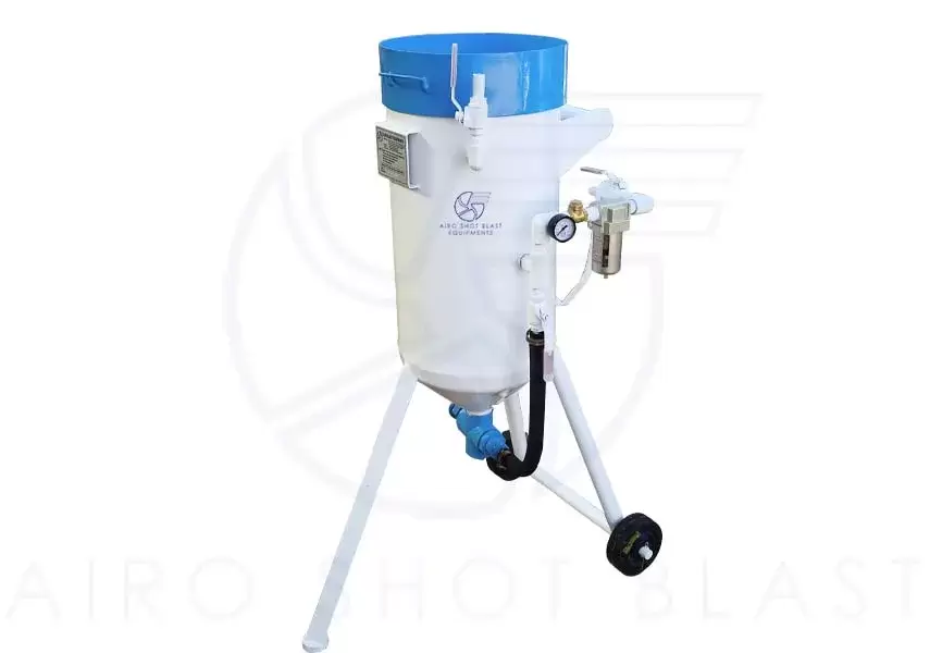 Shot Blasting Hopper, Airo P7 150 view 3