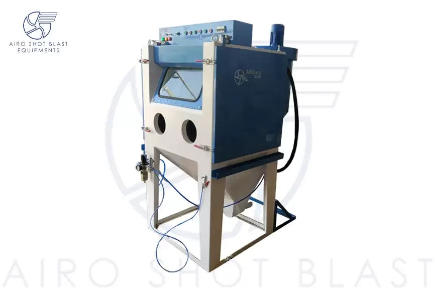 Grit blasting cabinet view 4
